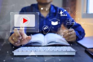 Guide pratique pour trouver la meilleure formation en communication digitale à Paris