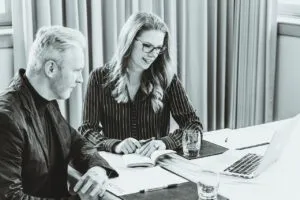 Découvrez comment transformer votre stress en énergie créative grâce à l'approche P@CTE et l'accompagnement d'un coach professionnel.